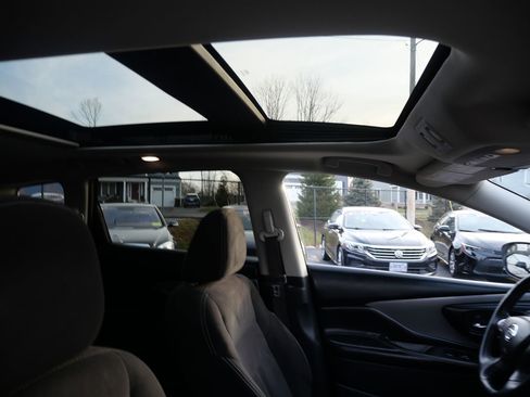 Used 2020 Nissan Murano SV image 31