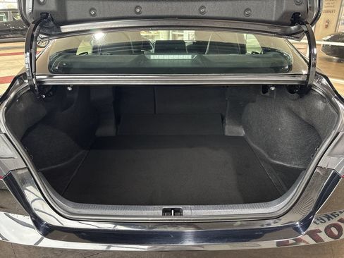 Used 2025 Toyota Camry SE FWD image 24