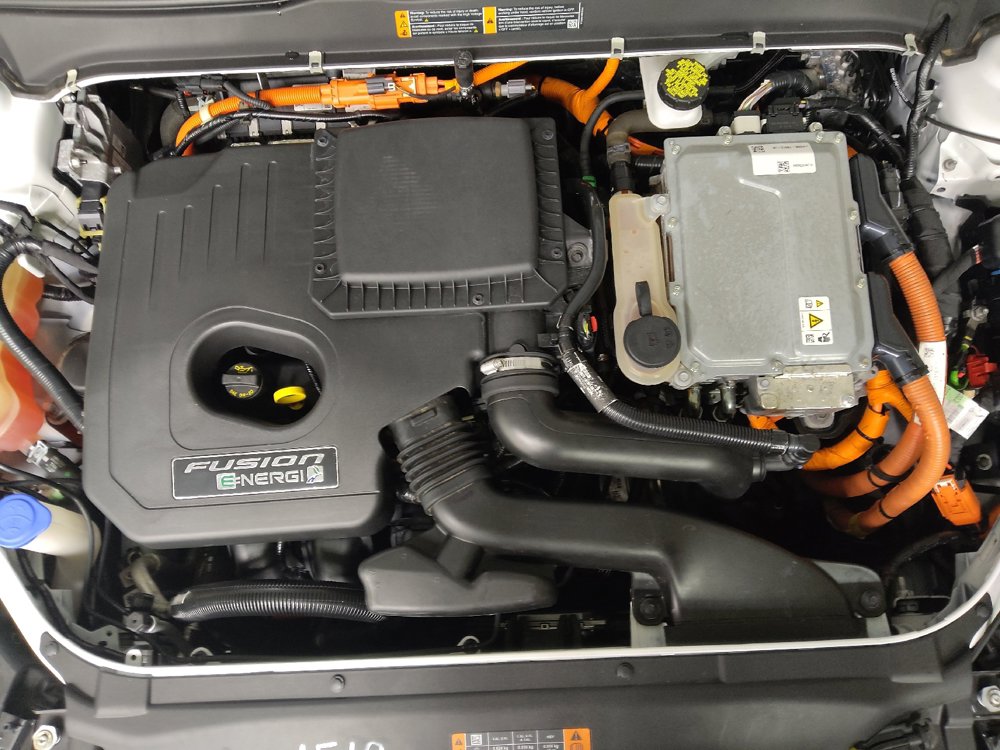 Used 2019 Ford Fusion Energi Titanium FWD image 30