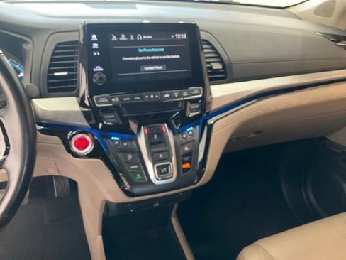 Certified 2018 Honda Odyssey Elite image 14