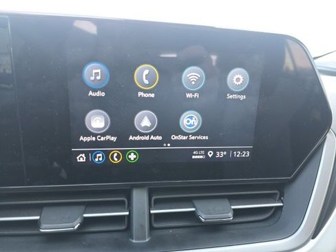 Certified 2025 Chevrolet Trax LS w/ LS Convenience Package image 11