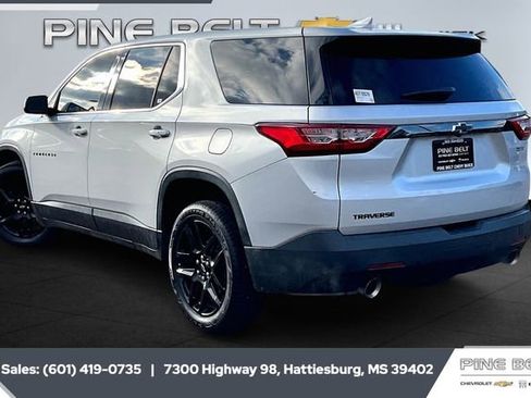 Used 2019 Chevrolet Traverse LS w/ LPO, Blackout Package image 2