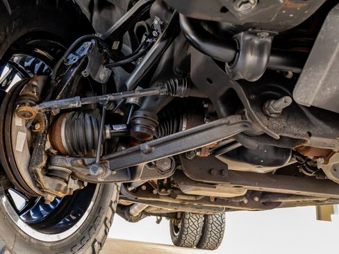 Used 2024 Chevrolet Silverado 3500 High Country w/ Technology Package image 13