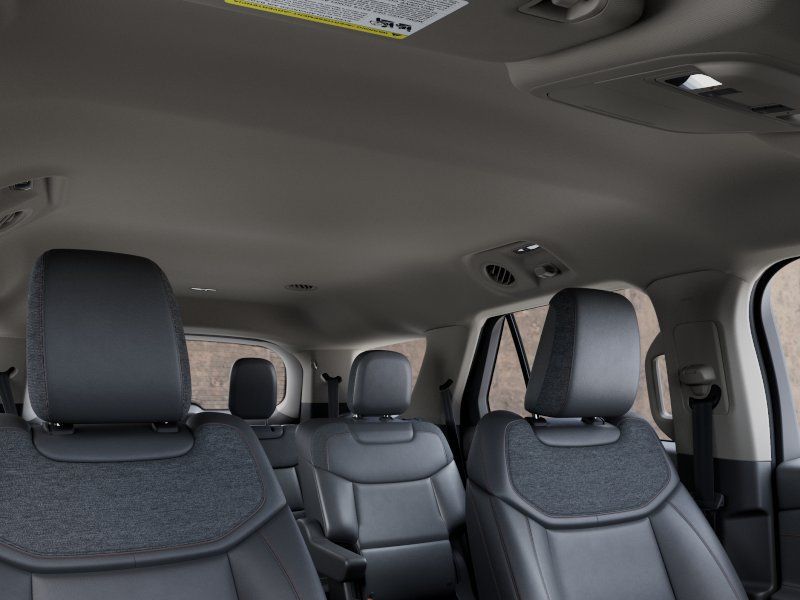 New 2027 Ford Explorer Active w/ Active Comfort Package RWD image 22