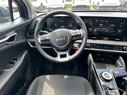 Certified 2023 Kia Sportage LX AWD/4WD image 13