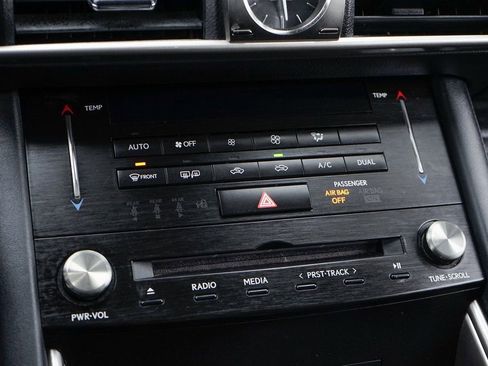 Used 2018 Lexus IS 300 AWD w/ Comfort Package image 31