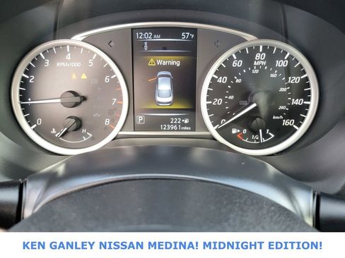 Used 2018 Nissan Sentra SR w/ SR Midnight Edition Package image 33