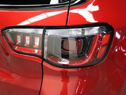 New 2026 Jeep Compass Limited image 32