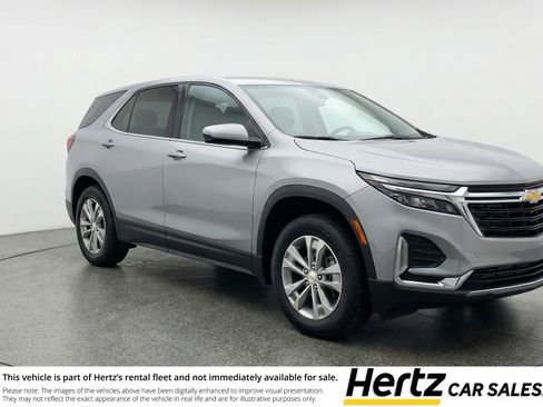 Used 2025 Chevrolet Equinox LT image 1