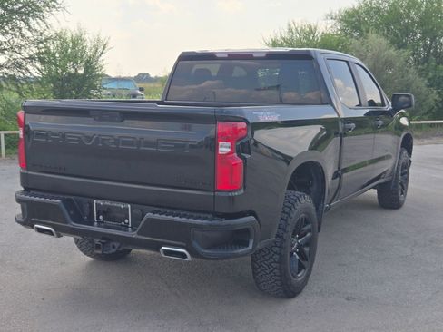 Used 2021 Chevrolet Silverado 1500 Custom Trail Boss w/ LPO, Dark Essentials Package AWD/4WD image 3