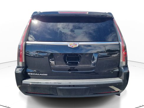 Used 2019 Cadillac Escalade 2WD image 8