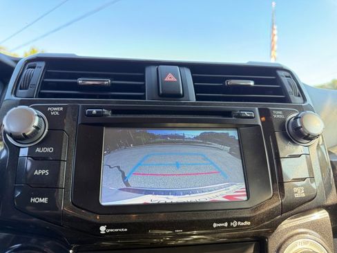 Used 2019 Toyota 4Runner TRD Off-Road Premium image 23