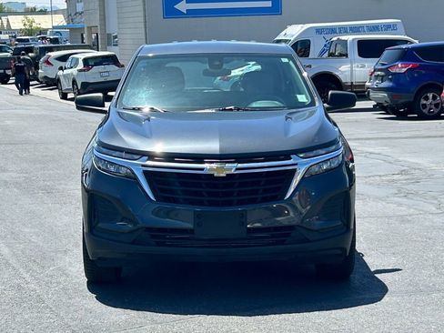 Used 2022 Chevrolet Equinox LS AWD/4WD image 10