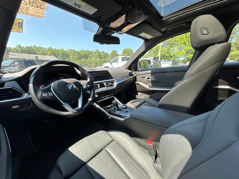 Used 2021 BMW 330i xDrive Sedan w/ Premium Package AWD/4WD image 17