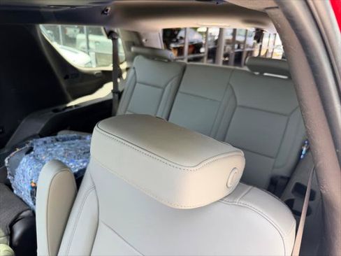 Used 2021 Chevrolet Tahoe LT w/ LT Signature Package RWD image 22