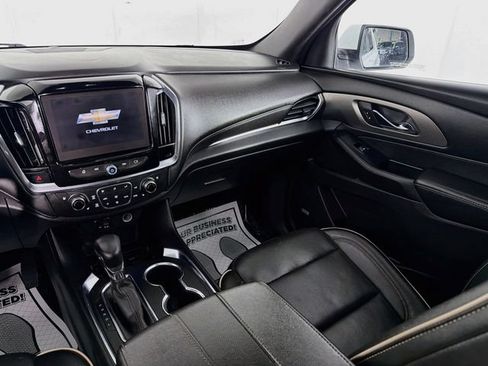 Used 2023 Chevrolet Traverse Premier AWD/4WD image 25