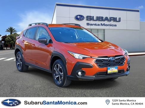 Used 2025 Subaru Crosstrek 2.0i Premium w/ Crosstrek Mirror Package image 1