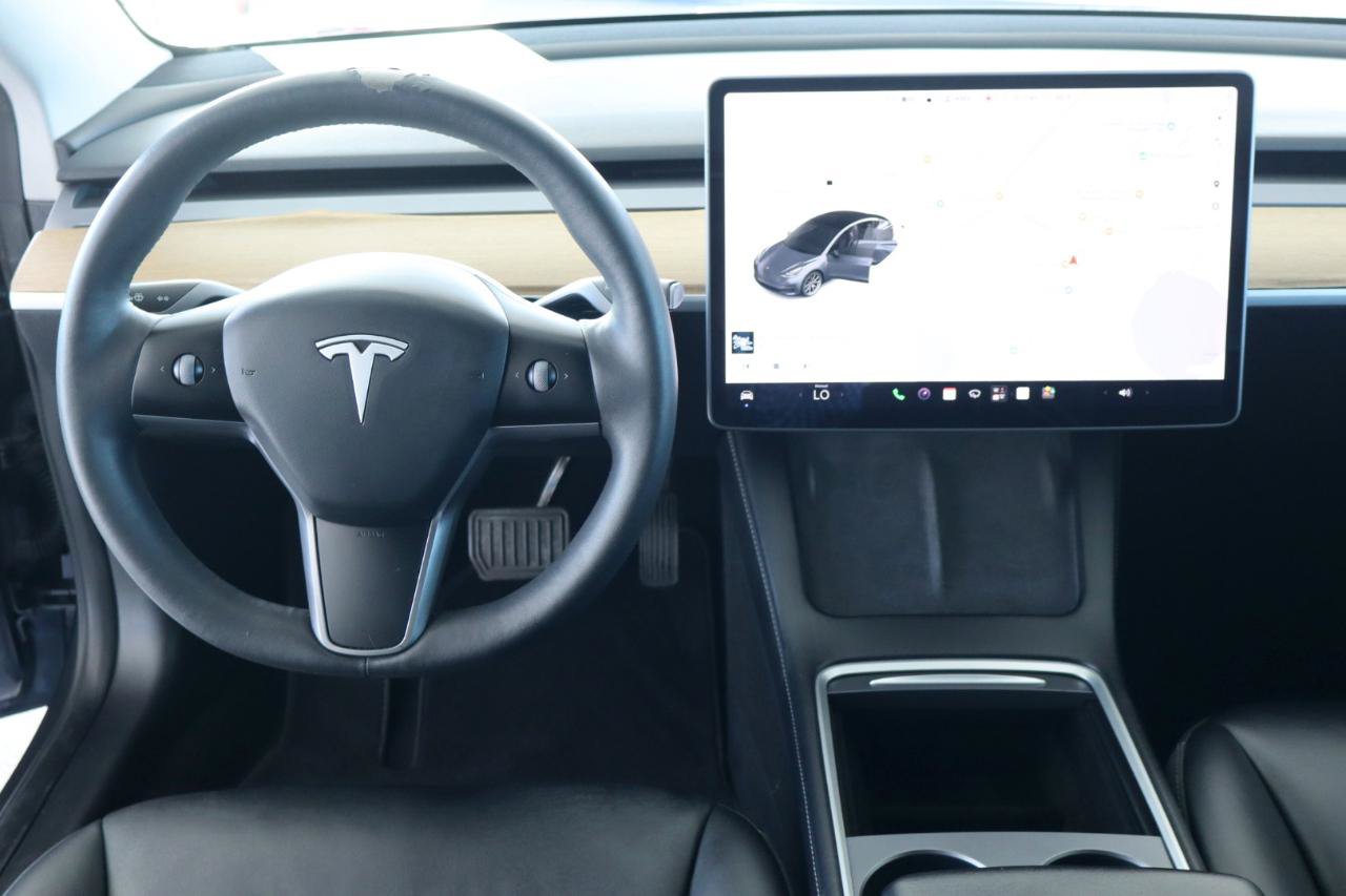 Used 2021 Tesla Model 3 RWD image 17
