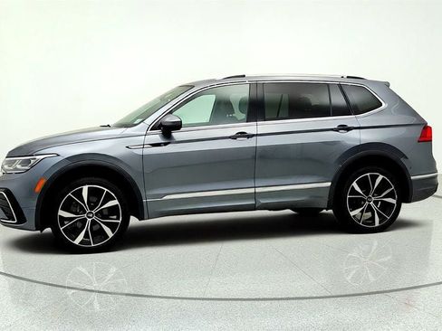 Used 2023 Volkswagen Tiguan SEL R-Line AWD/4WD image 7