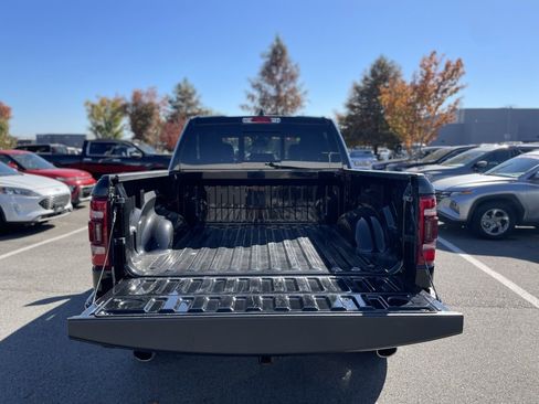 Used 2022 RAM 1500 Laramie w/ Sport Appearance Package image 7