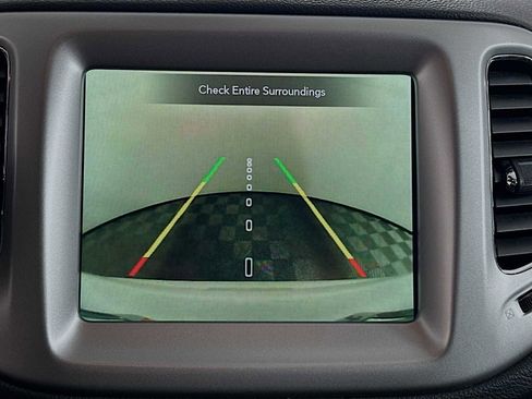 Used 2020 Jeep Compass Sport image 15