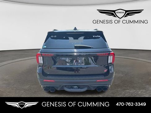 Used 2025 Ford Explorer ST AWD/4WD image 6