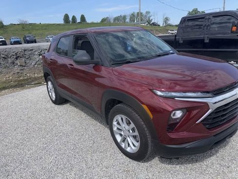 Used 2024 Chevrolet TrailBlazer LS w/ LS Convenience Package image 6