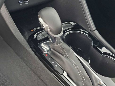 Used 2024 Buick Encore GX Preferred w/ Advanced Technology Package image 59