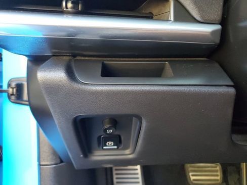 Used 2023 Chevrolet Corvette Stingray Convertible w/ Battery Protection Package RWD image 23