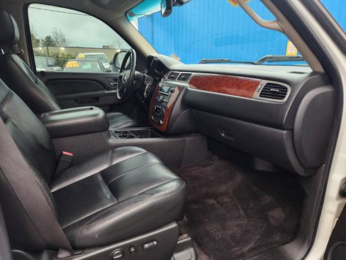 Used 2011 Chevrolet Silverado 1500 LTZ w/ LTZ Plus Package image 22