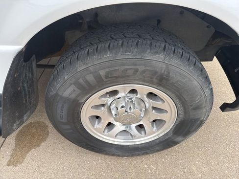 Used 2011 Ford Ranger XLT image 46