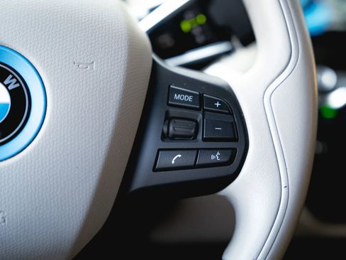 Used 2015 BMW i3 w/ Range Extender image 42