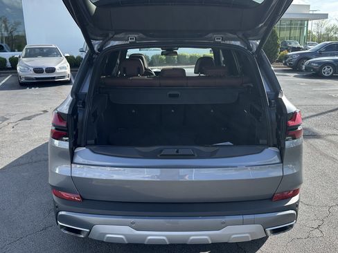 Used 2026 BMW X5 xDrive40i image 33