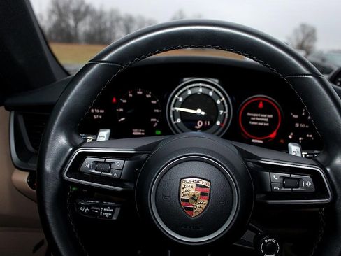 Used 2021 Porsche 911 Carrera S image 26