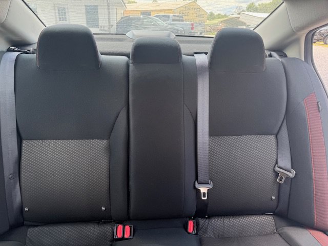 Used 2024 Nissan Versa SR FWD image 15