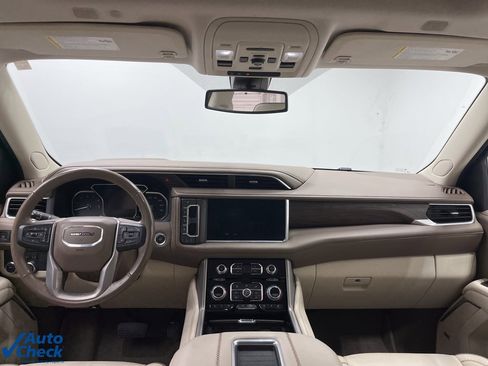 Used 2021 GMC Yukon XL Denali image 18