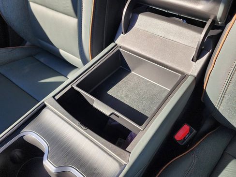 New 2026 GMC Acadia AT4 w/ Super Cruise Package image 35