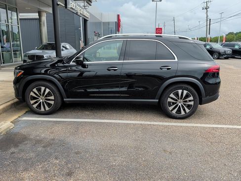 Used 2025 Mercedes-Benz GLE 350 4MATIC image 8