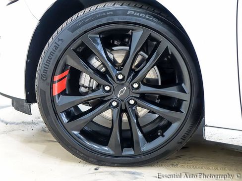 Used 2025 Chevrolet Malibu LT w/ Redline Edition FWD image 12