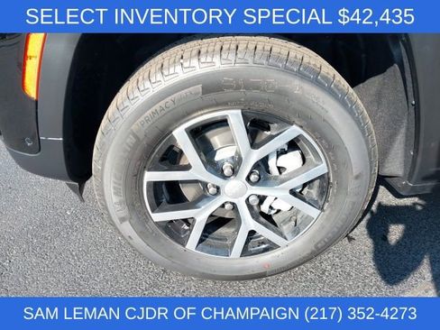 New 2025 Jeep Grand Cherokee Limited w/ Luxury Tech Group II image 19