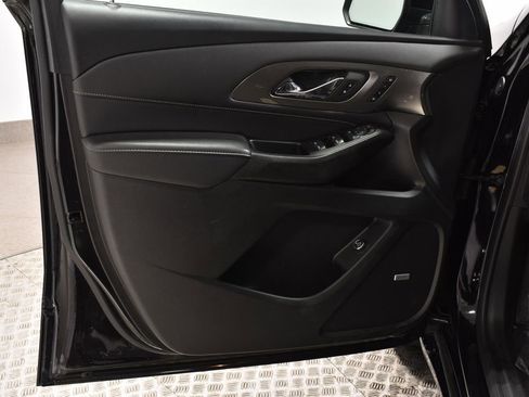 Used 2023 Chevrolet Traverse Premier w/ Redline Edition image 9