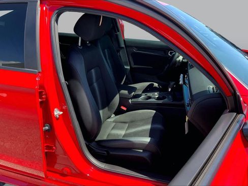 Used 2024 Honda Civic Sport image 9