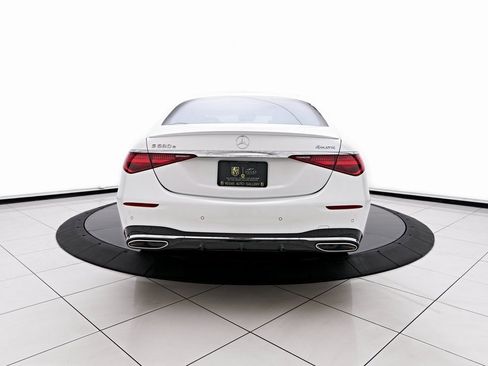 Used 2024 Mercedes-Benz S 580e 4MATIC Sedan image 11