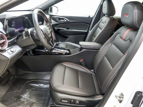 New 2026 Chevrolet Trax RS w/ Driver Confidence Package image 9