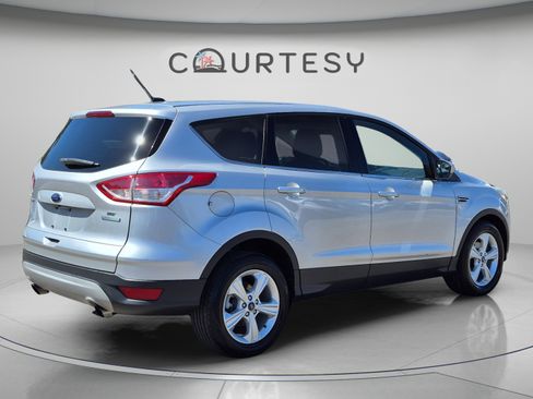 Used 2015 Ford Escape SE FWD image 5