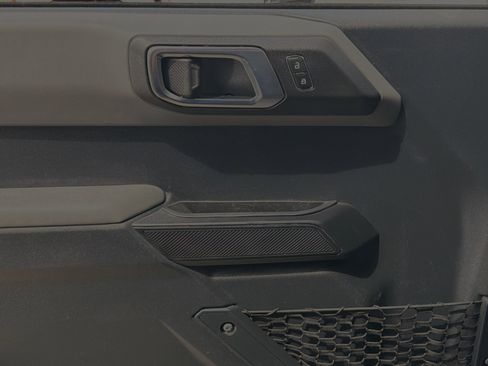Certified 2023 Ford Bronco 4-Door AWD/4WD image 13