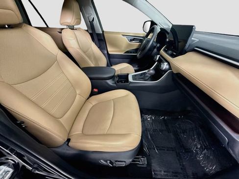 Certified 2025 Toyota RAV4 Limited w/ Advanced Technology Package FWD image 30