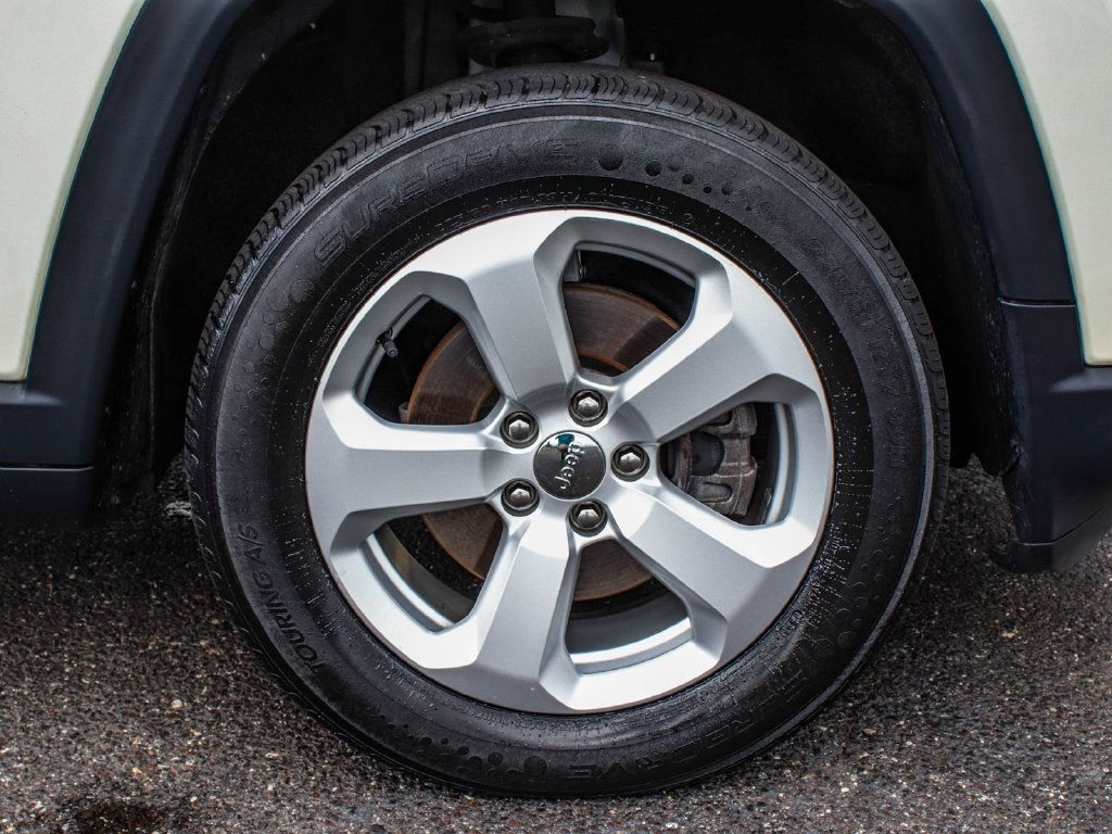 Used 2020 Jeep Compass Latitude w/ Popular Equipment Group AWD/4WD image 7