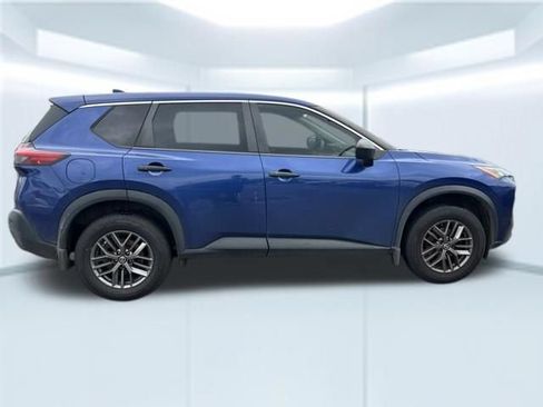 Used 2021 Nissan Rogue S FWD image 5