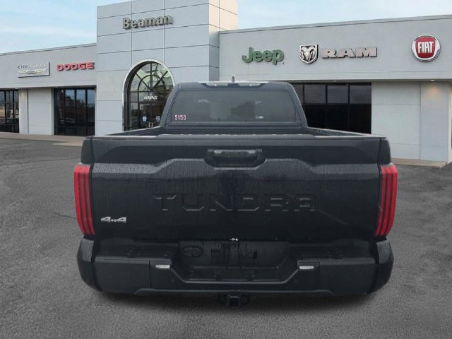 Used 2024 Toyota Tundra SR5 w/ SR5 Convenience Package AWD/4WD image 10